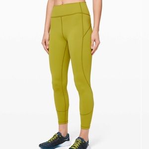 Lululemon In Movement 7/8 Tight - Golden Lime Size 6